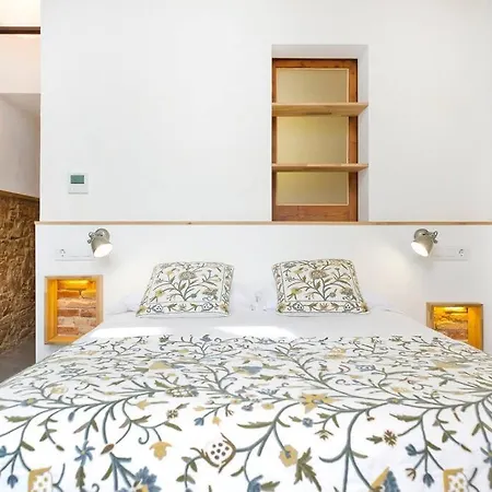 Unique Architects In Trendy Poble Sec By Myrentalhost Appartement Barcelone
